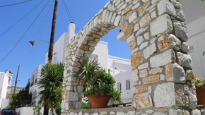 studios MARIA in naoussa paros